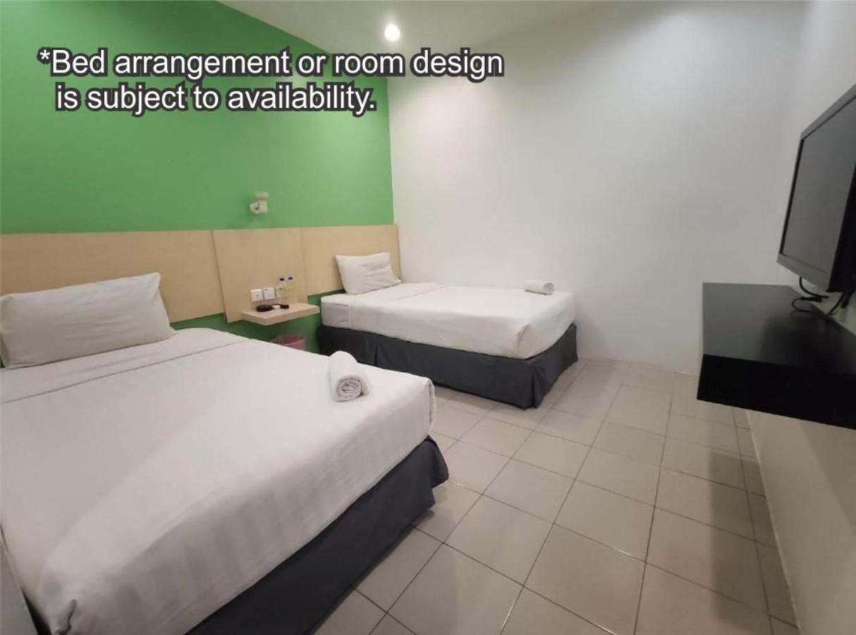 T Hotel Tandop Алор Сетар Екстериор снимка