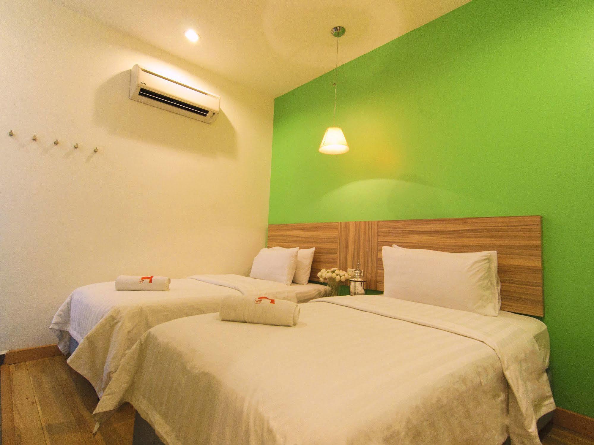 T Hotel Tandop Алор Сетар Екстериор снимка