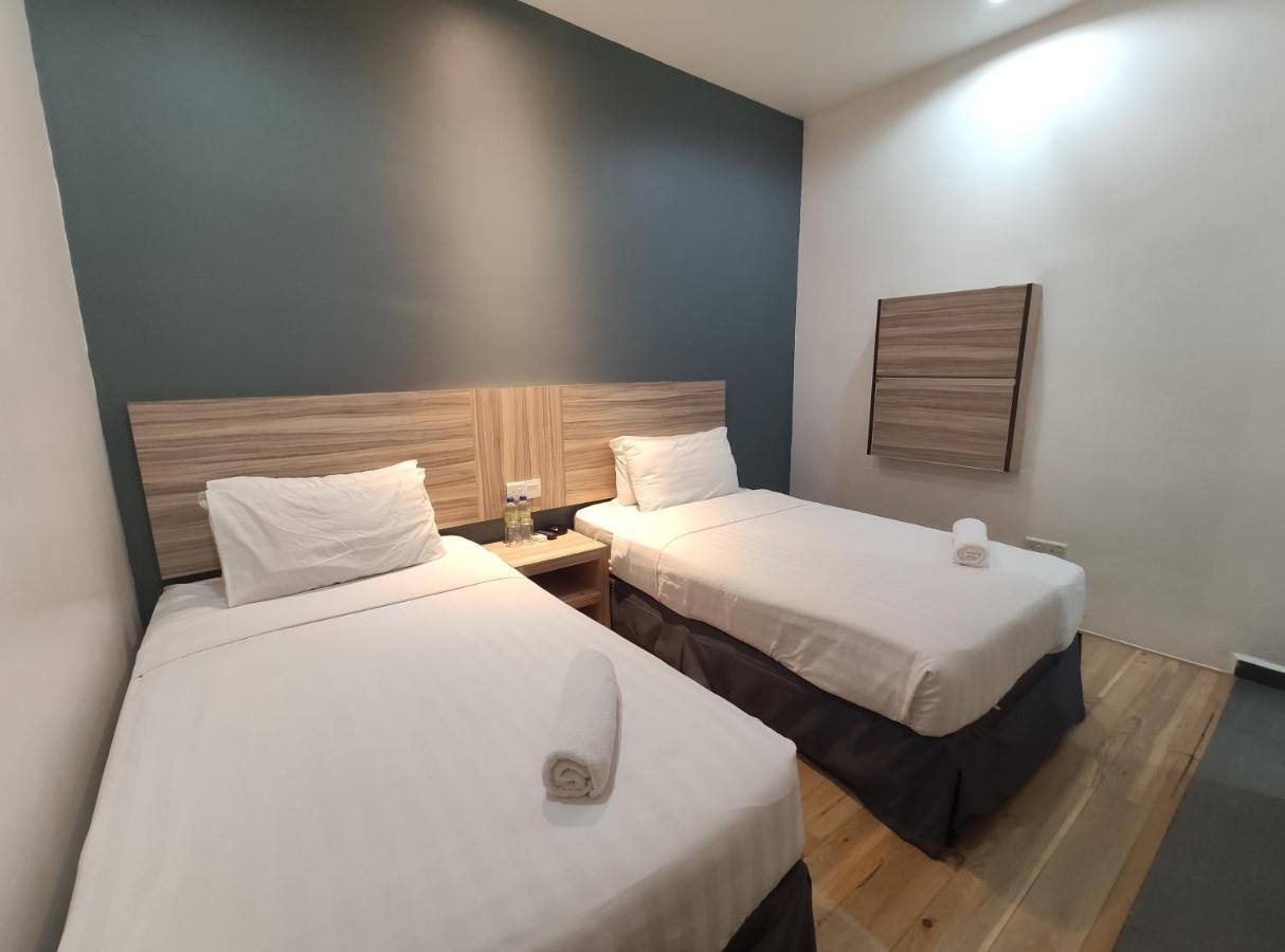 T Hotel Tandop Алор Сетар Екстериор снимка