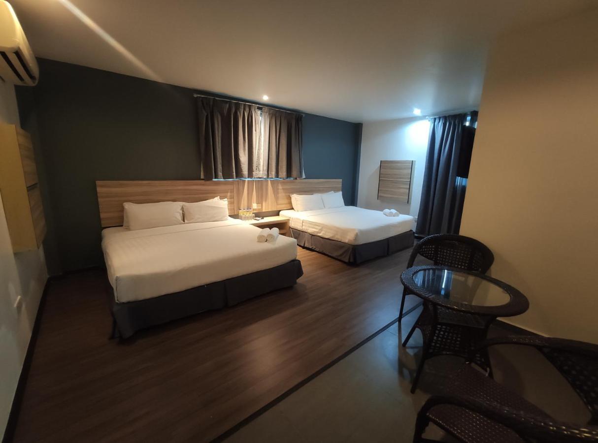 T Hotel Tandop Алор Сетар Екстериор снимка