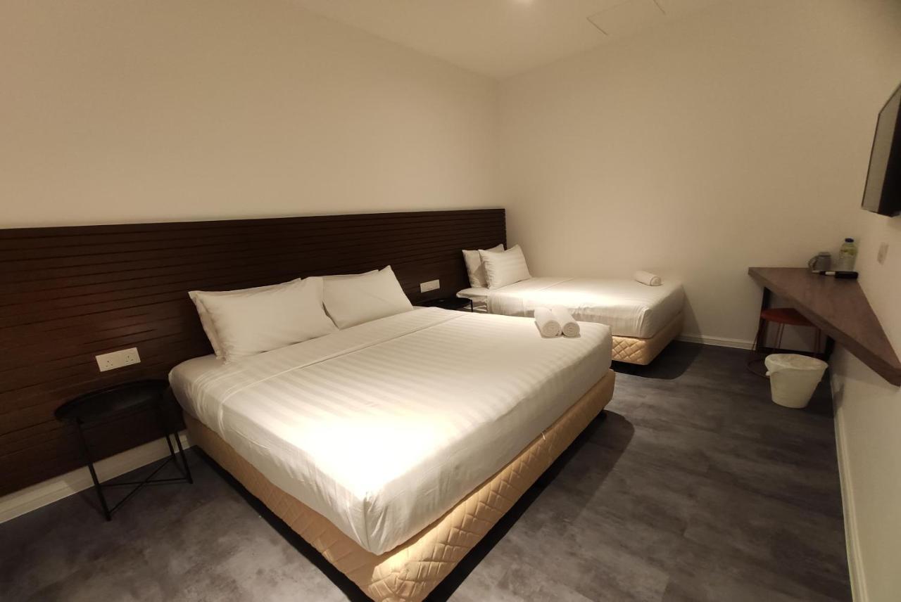 T Hotel Tandop Алор Сетар Екстериор снимка